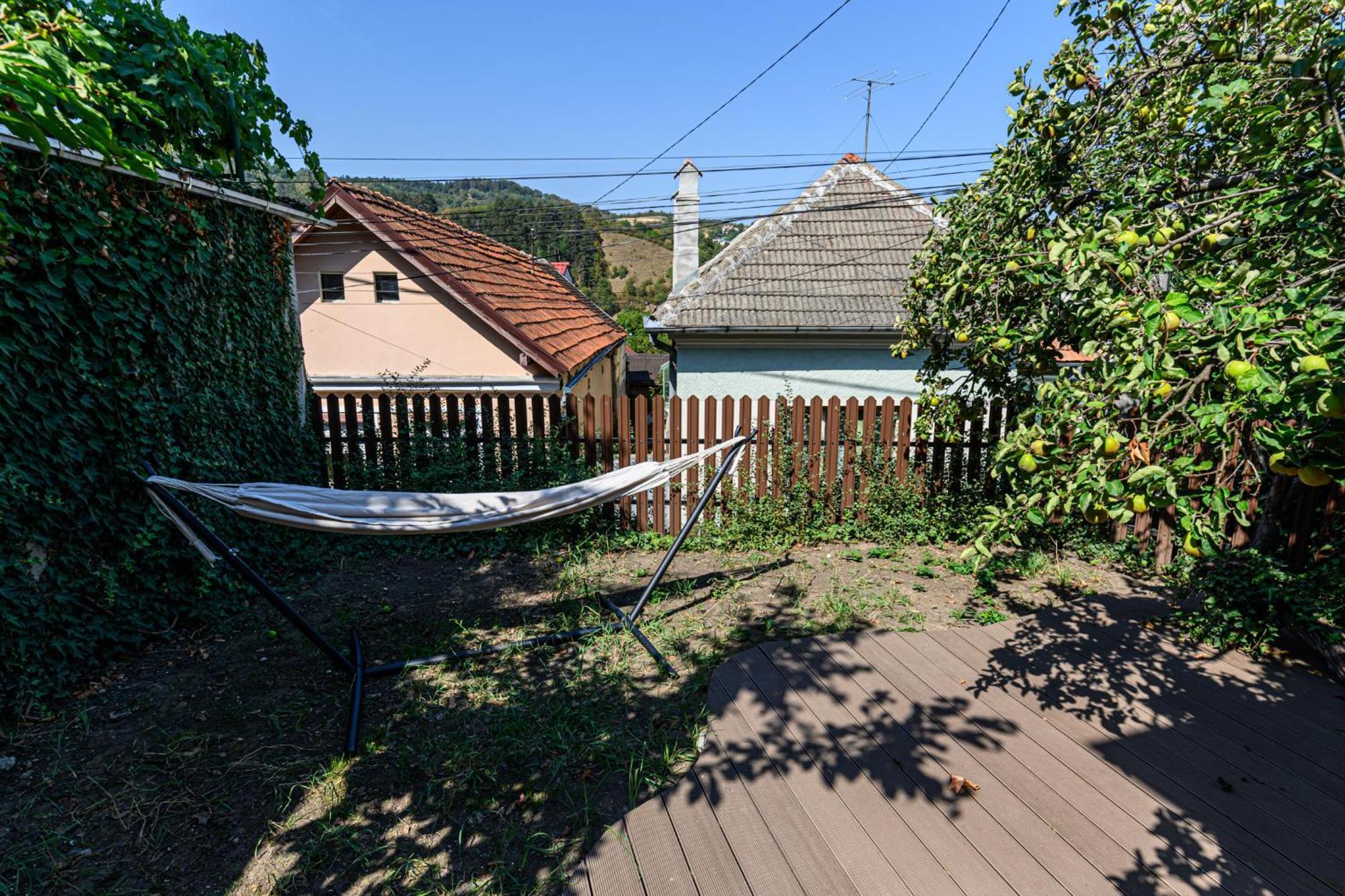 Lagom - Hot Tub Hideout Braşov Esterno foto